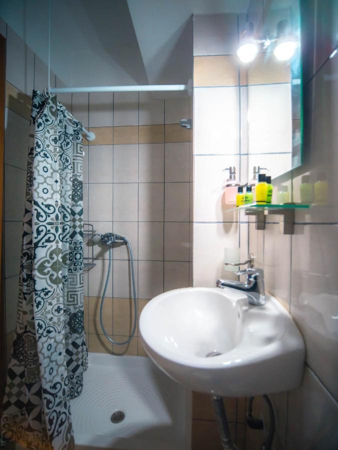 Menta Retro - Central Spot Apartments Vólos Extérieur photo