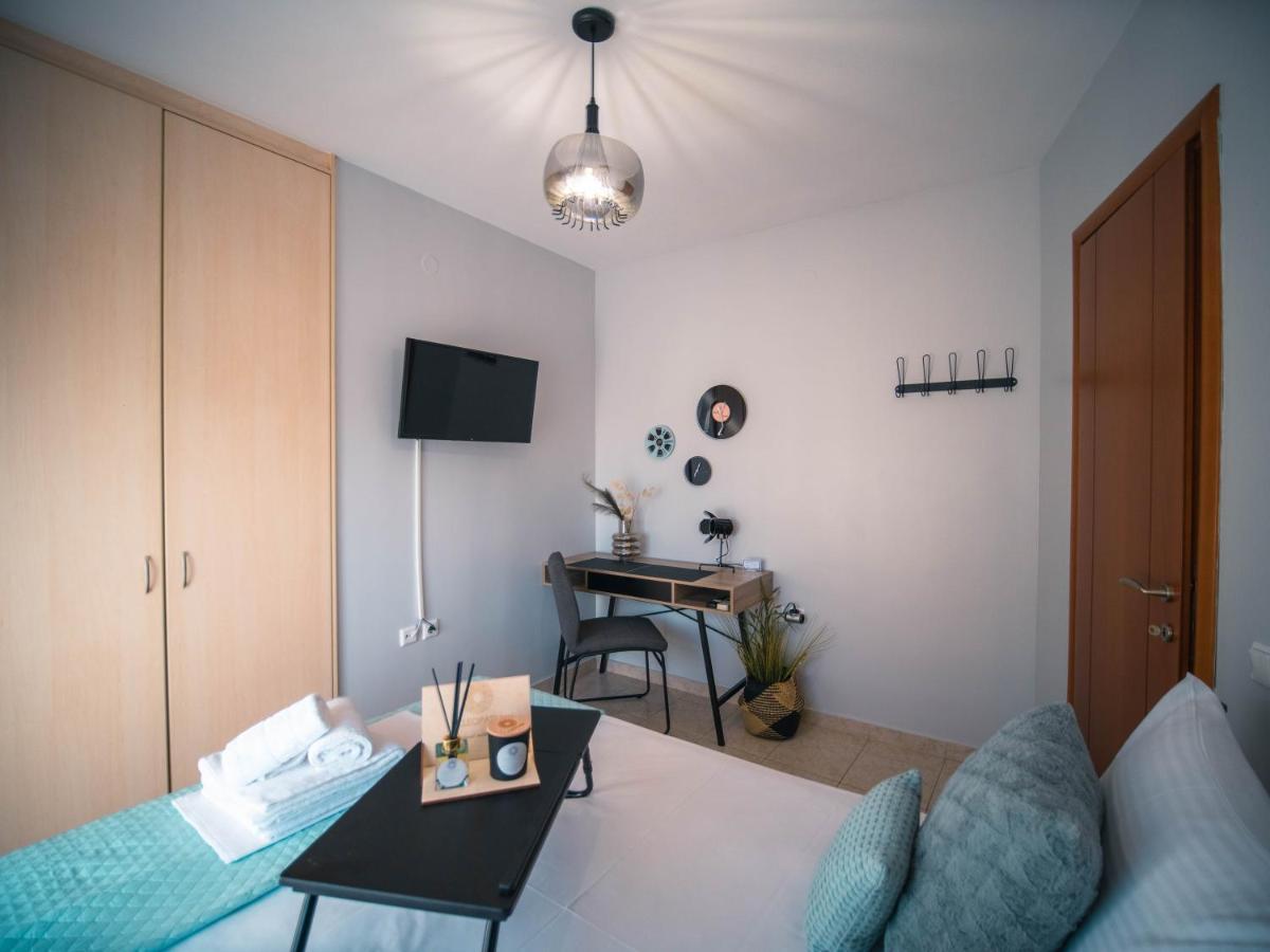 Menta Retro - Central Spot Apartments Vólos Extérieur photo